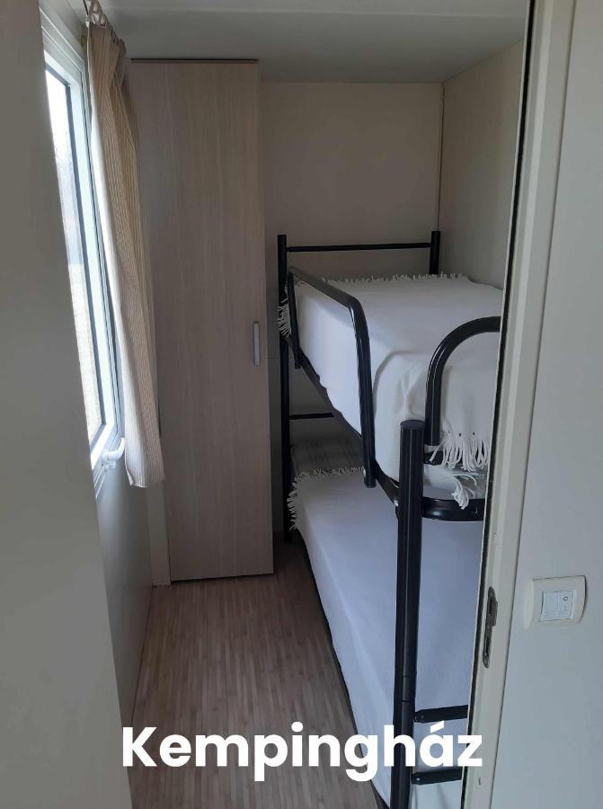 발라톤사르소 Szarszo Apartman Es Kempinghaz 아파트 외부 사진