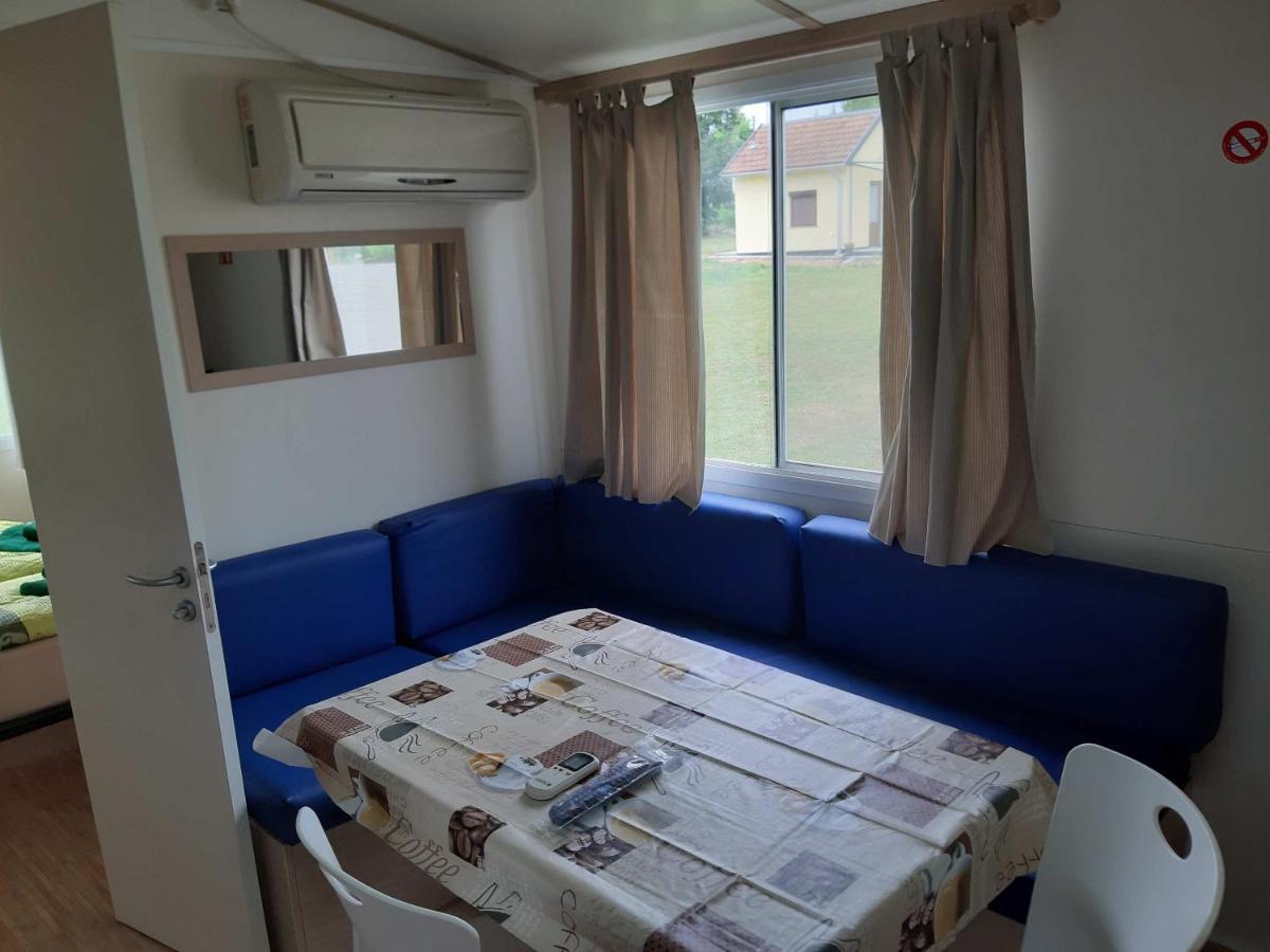 발라톤사르소 Szarszo Apartman Es Kempinghaz 아파트 외부 사진